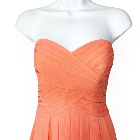David’s Bridal Coral Strapless Chiffon Above Knee Bridesmaid’s Dress Size 0 - Picture 2 of 11